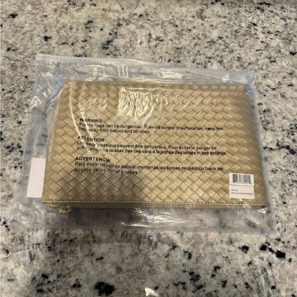 VIRGINIA WOLF Woven Pouch Gold Vegan Leather Clutch Tassel Zip Top Make Up - Picture 6 of 7